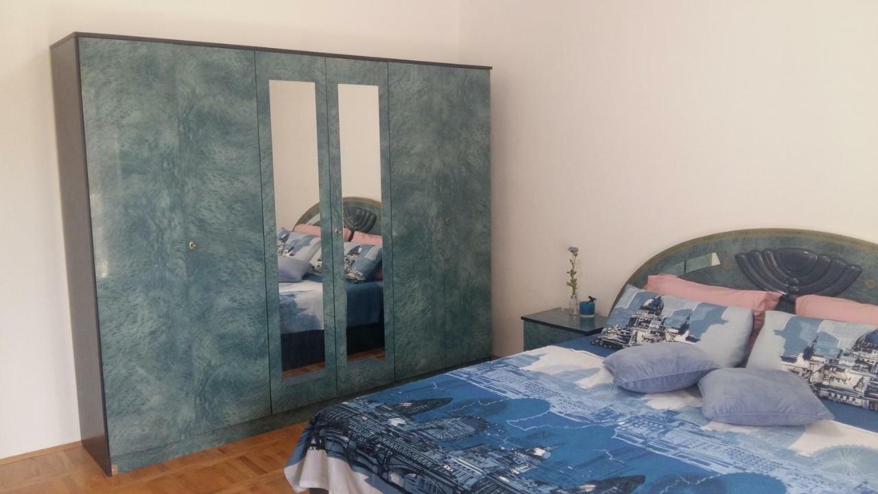 Apartment Ilina Vodice Extérieur photo