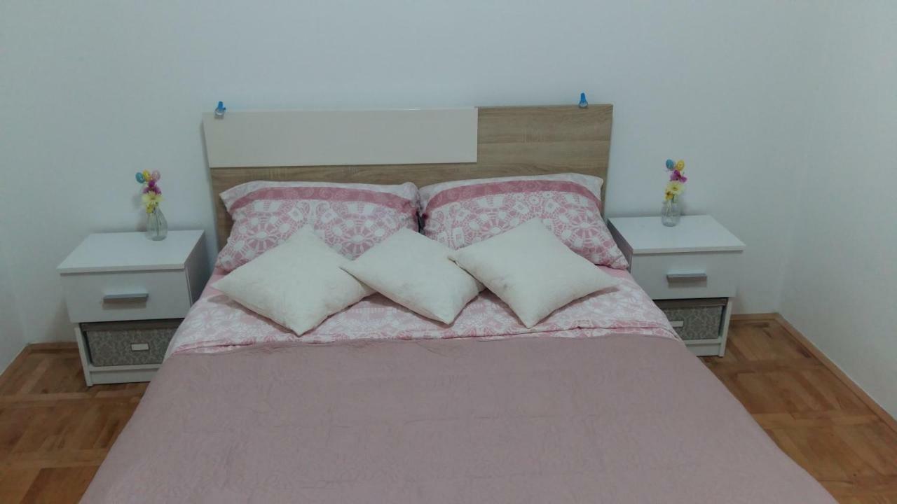 Apartment Ilina Vodice Extérieur photo