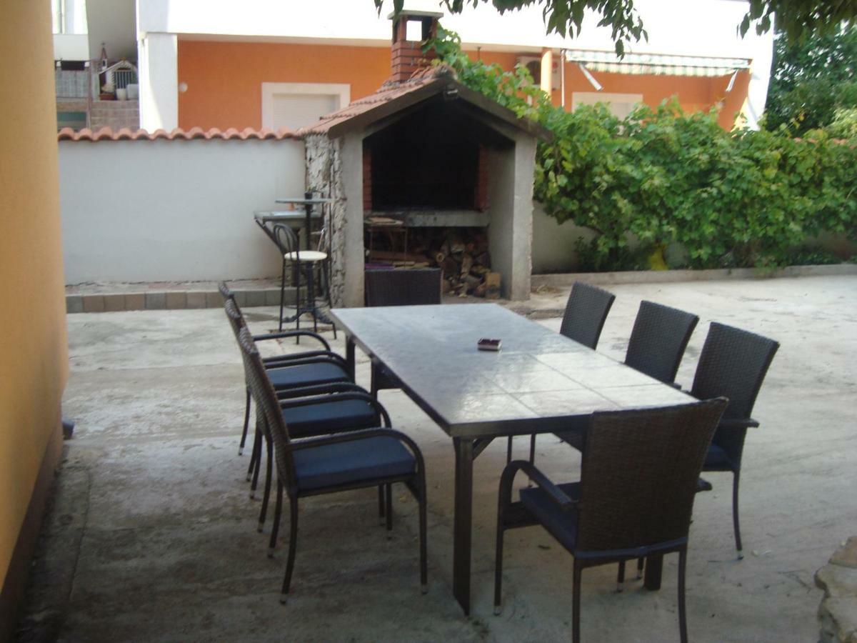 Apartment Ilina Vodice Extérieur photo